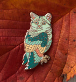 Meowl enamel pin - Mint/orange